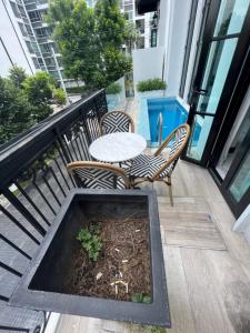 Luxury Pool Villa 5BR 12pax with Private Lift in Ekkamai