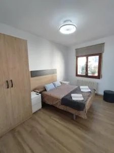 Habitación en Casa Reformada con Terraza 1 - Gerp