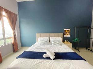 Mount Austin 2-4pax 5min Ikea Toppen Aeon Tebrau