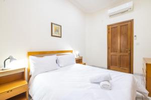 3 bedroom by Sliema promenade