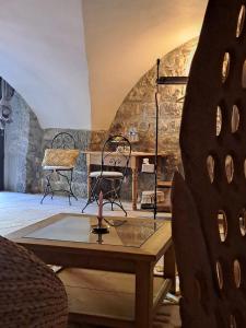 Maisons de vacances L Antre de Pierres - chambres d'hotes et gites : photos des chambres