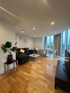 Lovely flat in Kingston Town