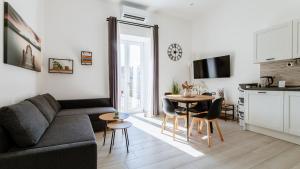 Botanic Apartments - Rooms