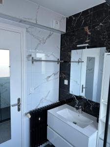 Appartement 3 chambres 500 m NG