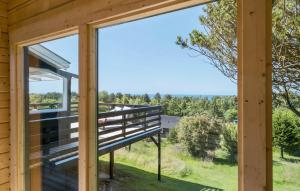 3 Bedroom Cozy Home In Fårevejle