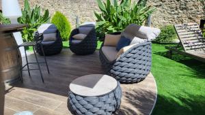 Le Mas ROLLAND -Chambres de charme -SPA sauna & jacuzzi - Label Qualité Tourisme Occitanie - Millau - Gorges du Tarn