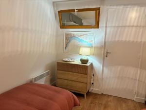 Appartements Appartement rue des artistes : photos des chambres