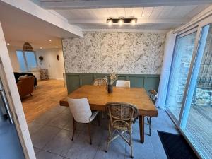 Appartements Appartement rue des artistes : photos des chambres