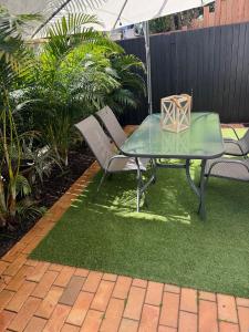 Stylish & Elegant 2BR Townhouse in Wilston, Brisbane