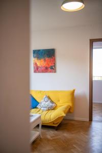 70 mbps Work-friendly and Creative