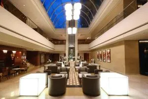 Ramada Plaza by Wyndham Beirut Raouche - Ar Rawshah