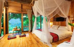 Thai House Pu Luong - Century Old Stilt House with Terrace Views - Làng Chiêu