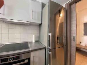 Lovely 1 BR Apartment in Athens