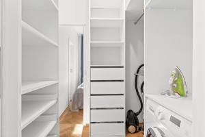 Cute apartment in the historic old town of Warsaw