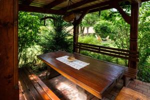 Charming Bled Getaway - Big Garden, BBQ & Bikes 
