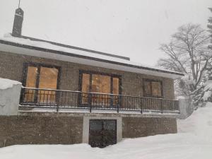 SHIKA HOUSE An ideal ski home in Rusutsu Village - 3 km from world class Rusutsu Ski Resort