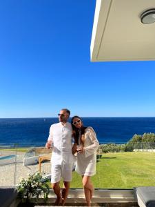 Beachfront Villa Atalandia with Heated Pools, Gym, BBQ & Office