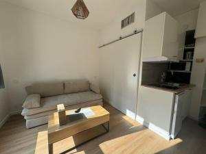 Agréable Studio palais des congrès Porte Maillot