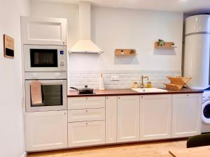 Appartements Chic Nivoy Retreat, parking et gare a proximite : photos des chambres