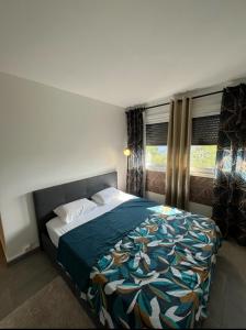 Apparemment près de CDG Paris & Disneyland