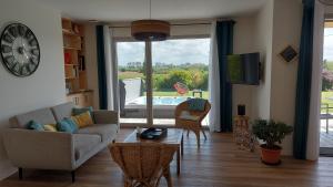 Maisons de vacances LES ROMARINS gite 4 etoiles : photos des chambres