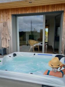Maisons de vacances LES ROMARINS gite 4 etoiles : photos des chambres