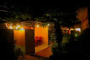 Palm Star Motel - Bigodi