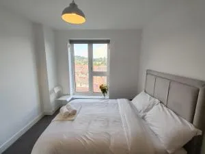 Sudbury Hill Stay - Harrow on the Hill