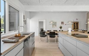 Awesome Home In Fårvang With Sauna