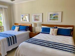 Blue View Beachfront Apartment