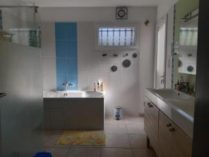 Maisons de vacances la villa de la fontaine : photos des chambres