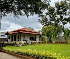 Cosy villa staycation near Hyderabad