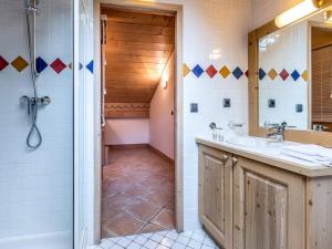 Duplex 10 pers. avec Piscine, Spa et Pied des Pistes à Saint Martin de Belleville - FR-1-461-6