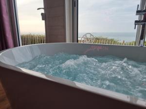 Lodges La Bayeuzen - La Mer : photos des chambres