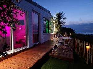 Lodges La Bayeuzen - La Mer : photos des chambres