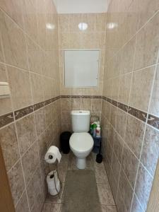 Garden-view Apartment near City Center