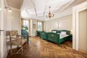 Superior Double Room room in Hotel Chesa Spuondas