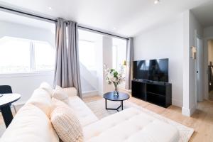 Stylish Retreats on Olympic Way