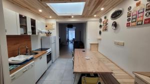 Maison 8 personnes Louvre Bollaert WIFI PS4