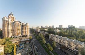 Апартаменти люкс класу в новому будинку в центрі