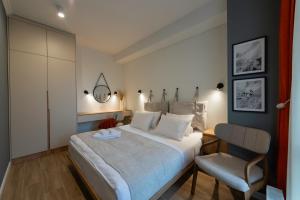 Skyline Luxury Suites