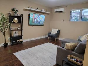Cozy basement in the city