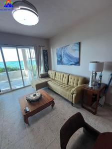 Deco Beach Villa 1 Beachfront