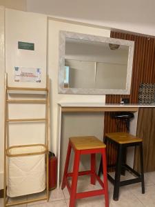 CHE & JAMES FEMALE GUEST House COLON, CEBU