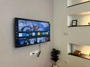 1B1B Classic and Cozy Room Nimman15, Free Bicycles, Hi-Speed WIFI