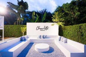 Chalotte Pool Villa Pattaya