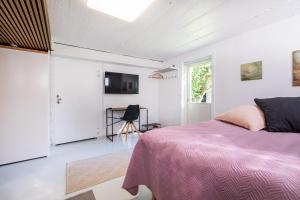 Guest apartment with authentic Finnish wooden sauna, 10 min drive from the airport