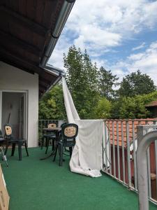 Maisonette mit Kaminöfen Nähe Starnberger See und München