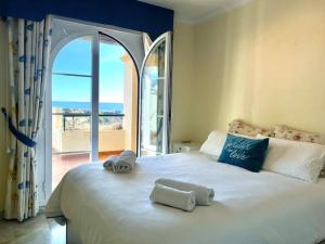 Panoramic views 2 bed apartment
