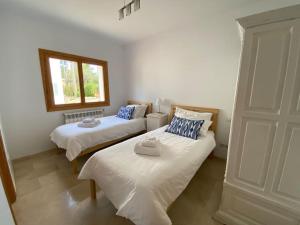 5 bedroom villa with pool Puerto Pollenca Majorca